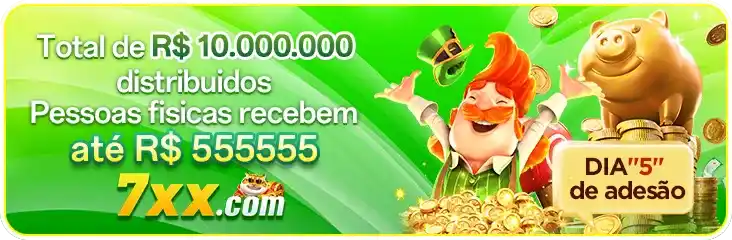 Jogadores acessando o 7XX app e explorando as promoções.